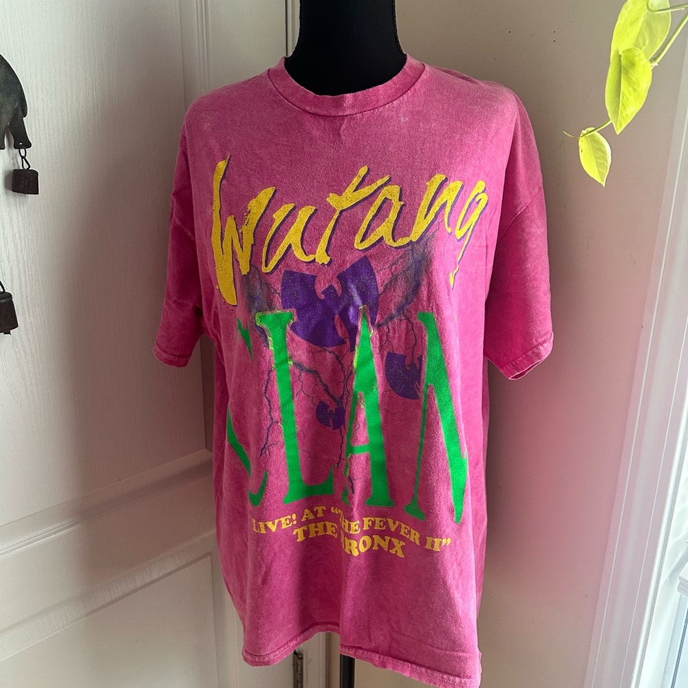 Wu-Tang Clan Pink Graphic Women's Tee